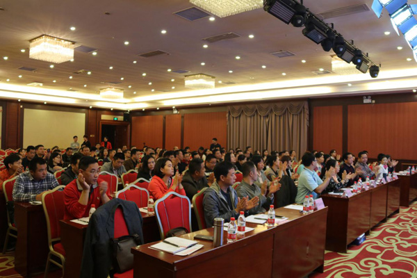 国产精品人人妻人人爽9区