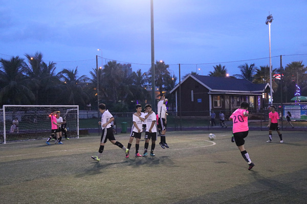 国产精品人人妻人人爽9区