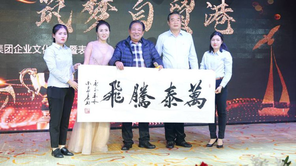 国产精品人人妻人人爽9区