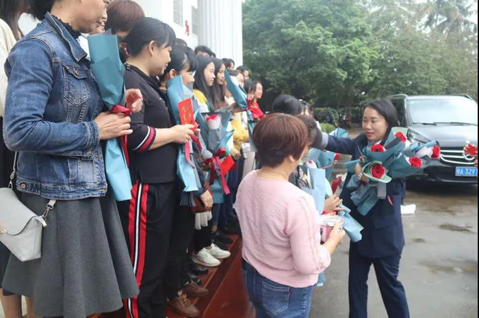 国产精品人人妻人人爽9区