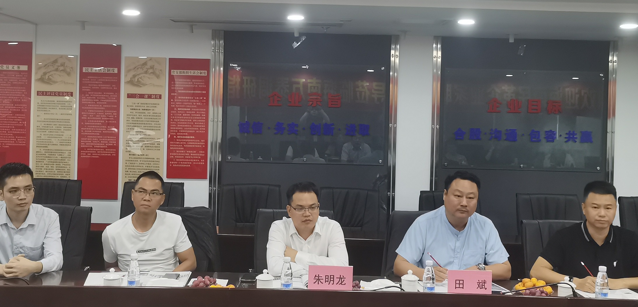 国产精品人人妻人人爽9区