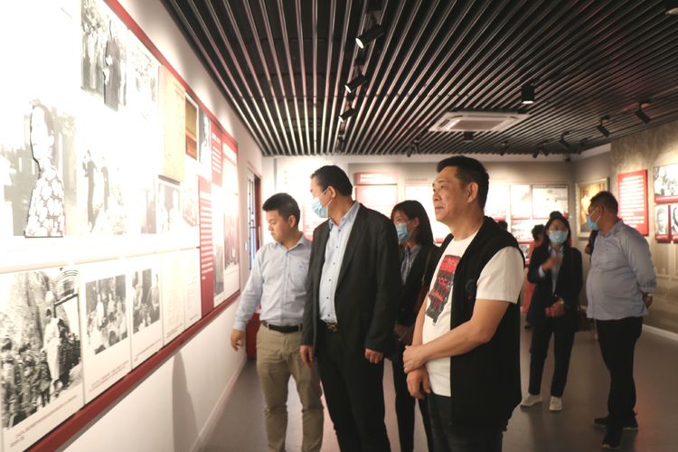 国产精品人人妻人人爽9区