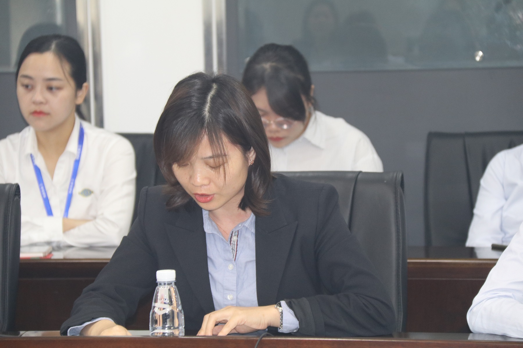 国产精品人人妻人人爽9区