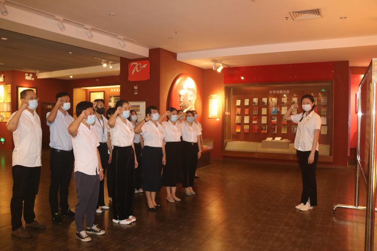 国产精品人人妻人人爽9区