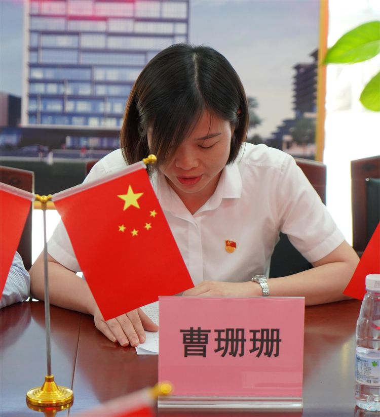 国产精品人人妻人人爽9区