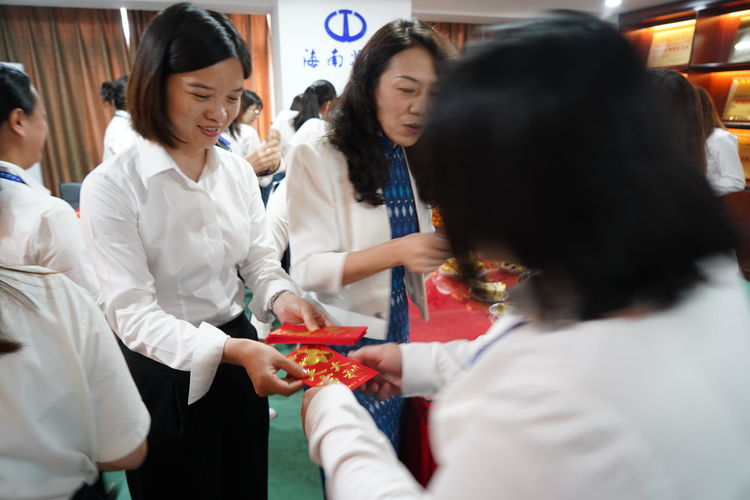 国产精品人人妻人人爽9区