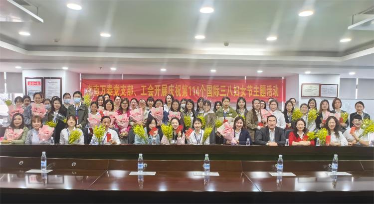 国产精品人人妻人人爽9区