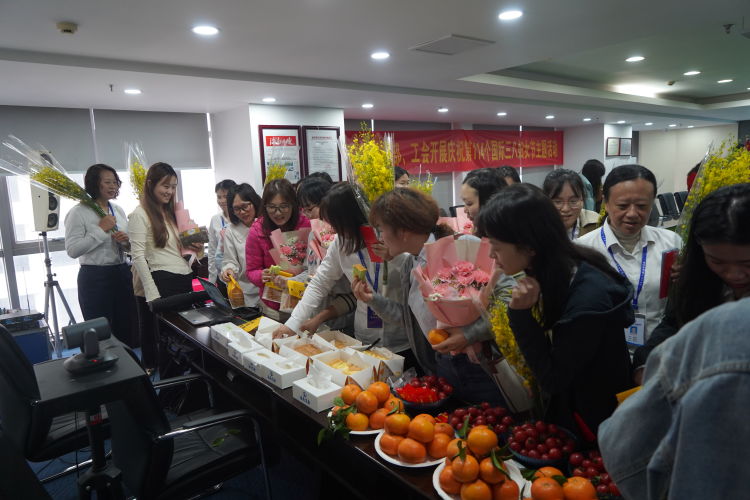 国产精品人人妻人人爽9区