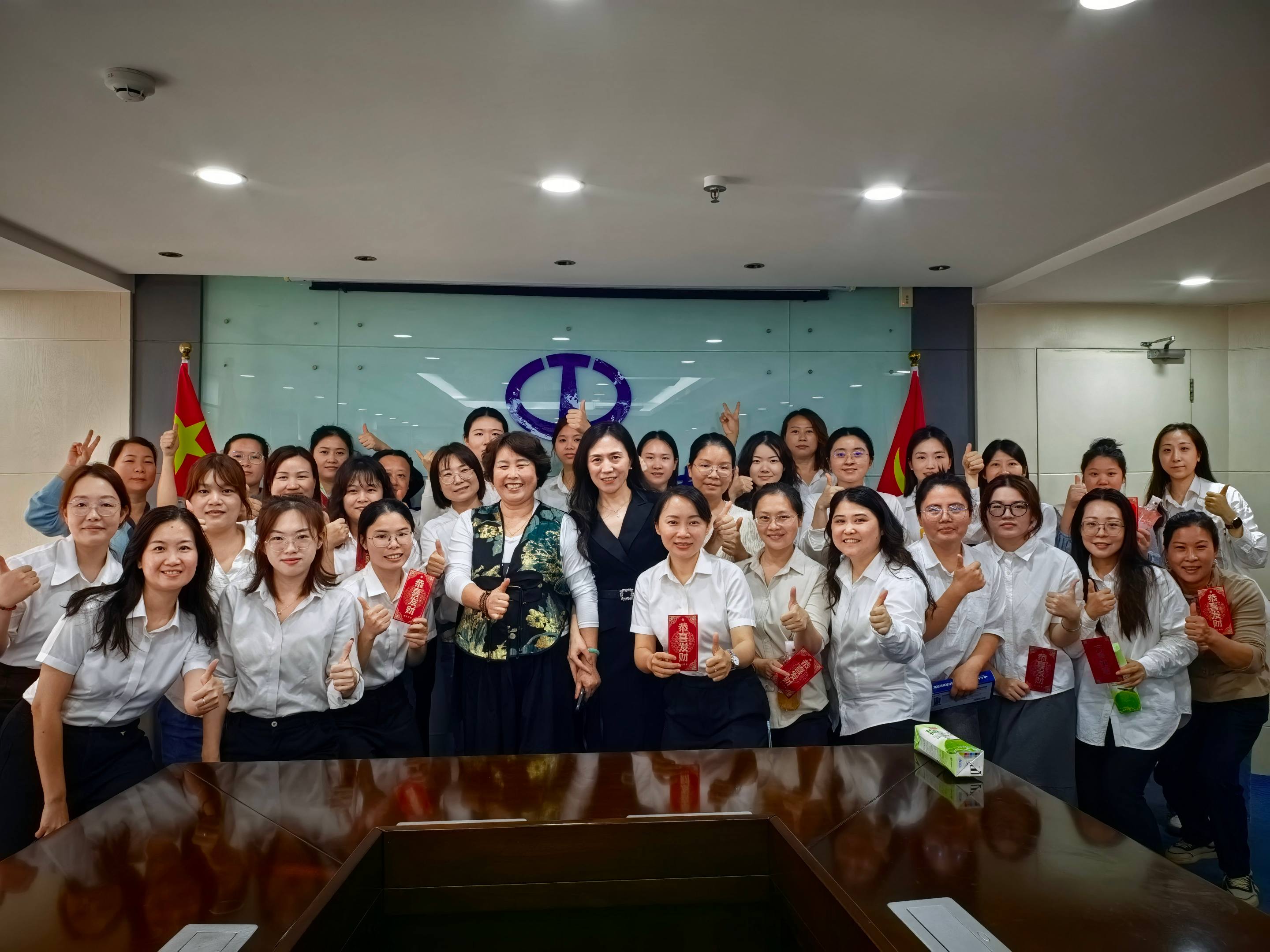 春风如你 熠熠芳华&mdash;&mdash;海南万泰公司成功举办&ldquo;三八&rdquo;国际妇女节主题活动